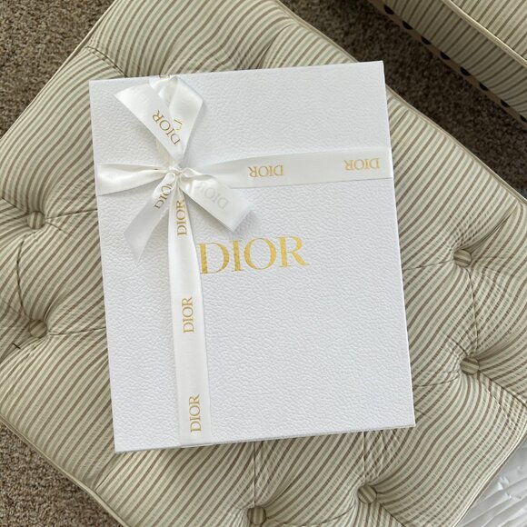 Dior Dway Heeled Sandal Gold-Tone Cotton Embroidered with Metallic Thread - Picture 10 of 15